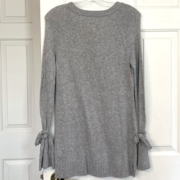 If It Were Me Anthropologie Gray Lace Up Collar Bell Sleeve Long Sweater Medium - Picture 8 of 16